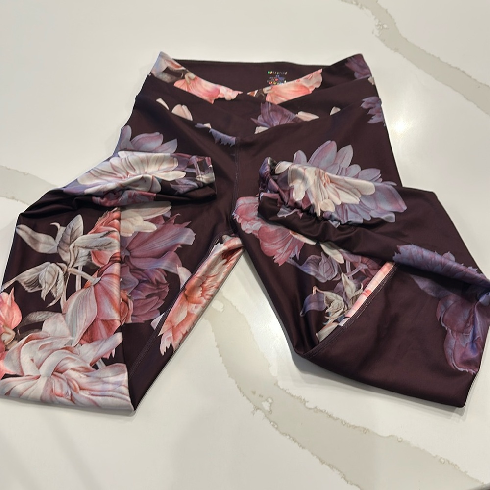 Celestine floral legging-NWOT